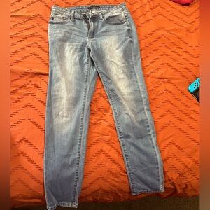 KanCan Blue Straight Leg Jeans with Vintage-Inspired Wash